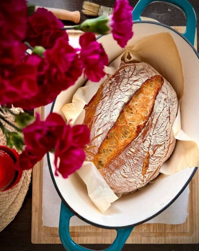 Can You Make Bread in an Oval Dutch Oven? OvenSpot