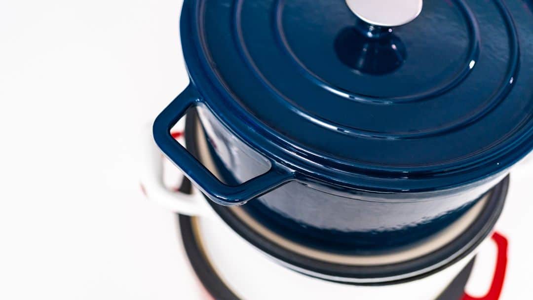 Does Enameled Cast Iron Need to be Seasoned (Yes or No)