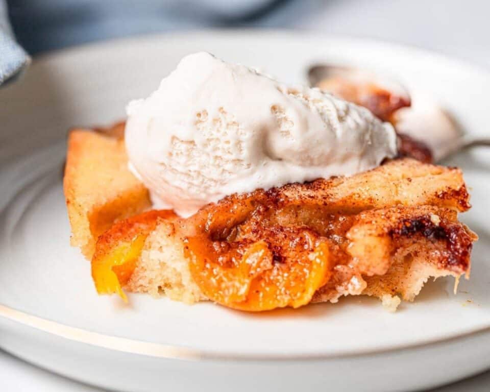Easy Dutch Oven Peach Cobbler (Fresh or Canned Peaches)