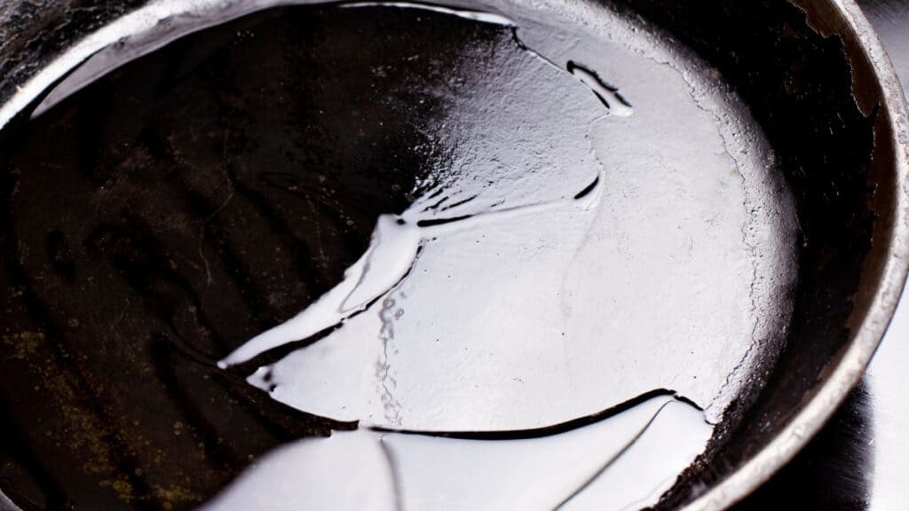 Why Is My Cast Iron Flaking? Seasoning Causes and Solution