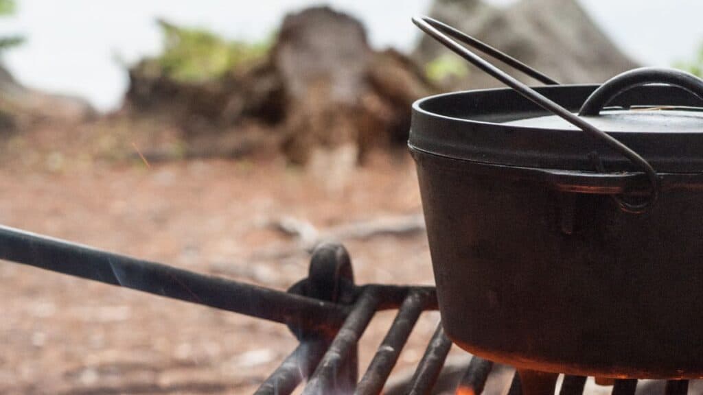 What Is a Dutch Oven Trivet Used For? OvenSpot