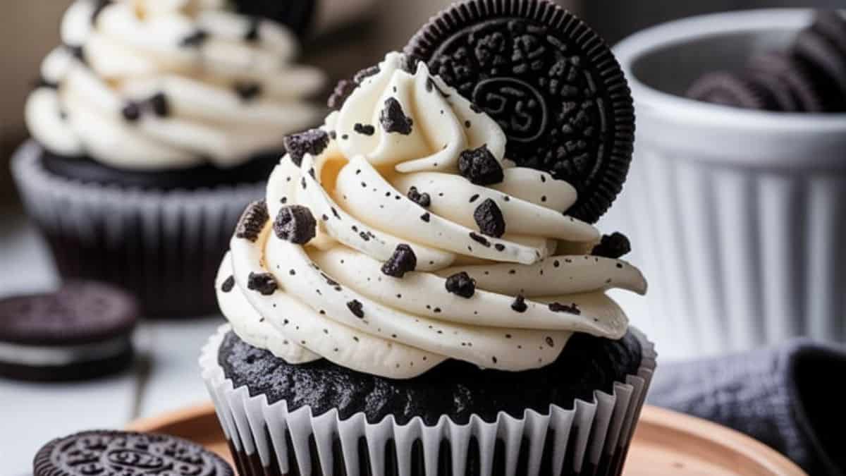 cookies and cream cupcake