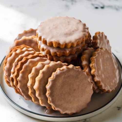 glazed moravian spice cookies