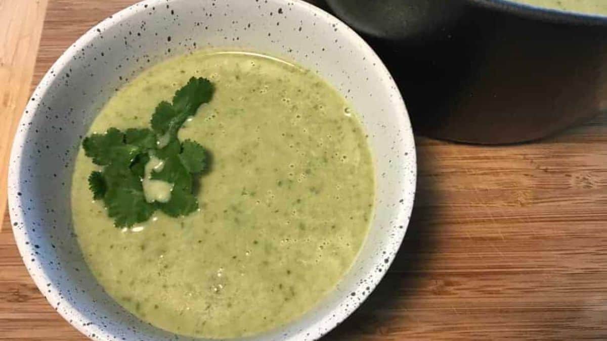 creamy green soup