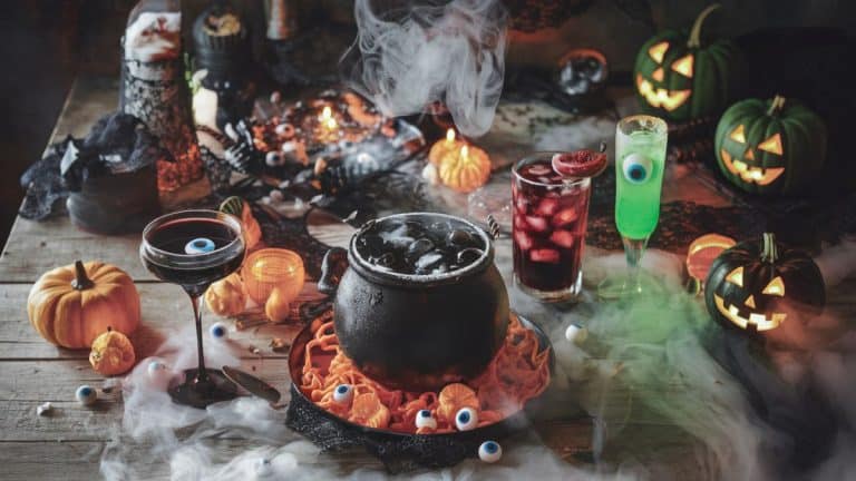 spooky halloween drinks