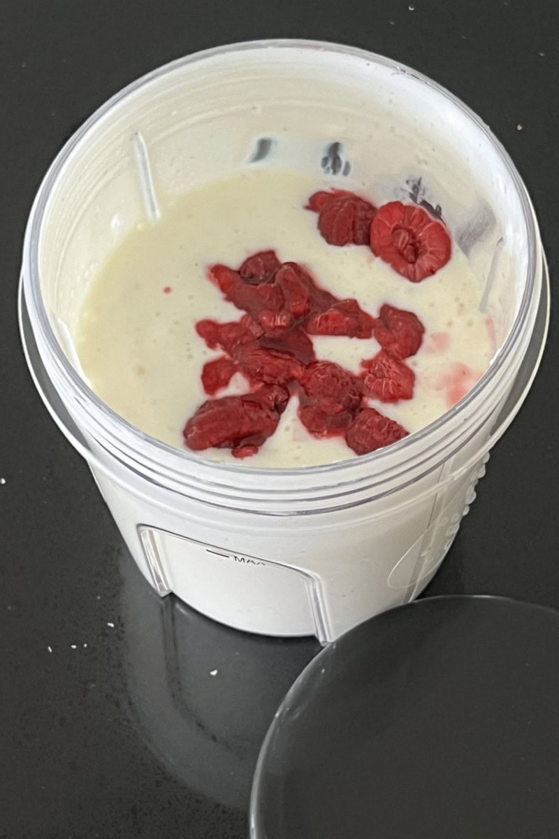 cheesecake mousse raspberries storage container