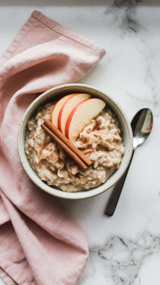 apple cinnamon oatmeal